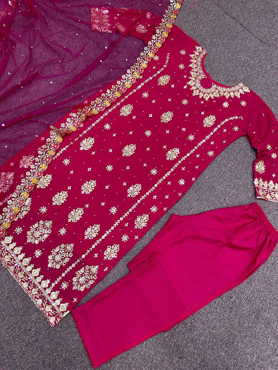 HK 1618 PARTYWEAR DRESS