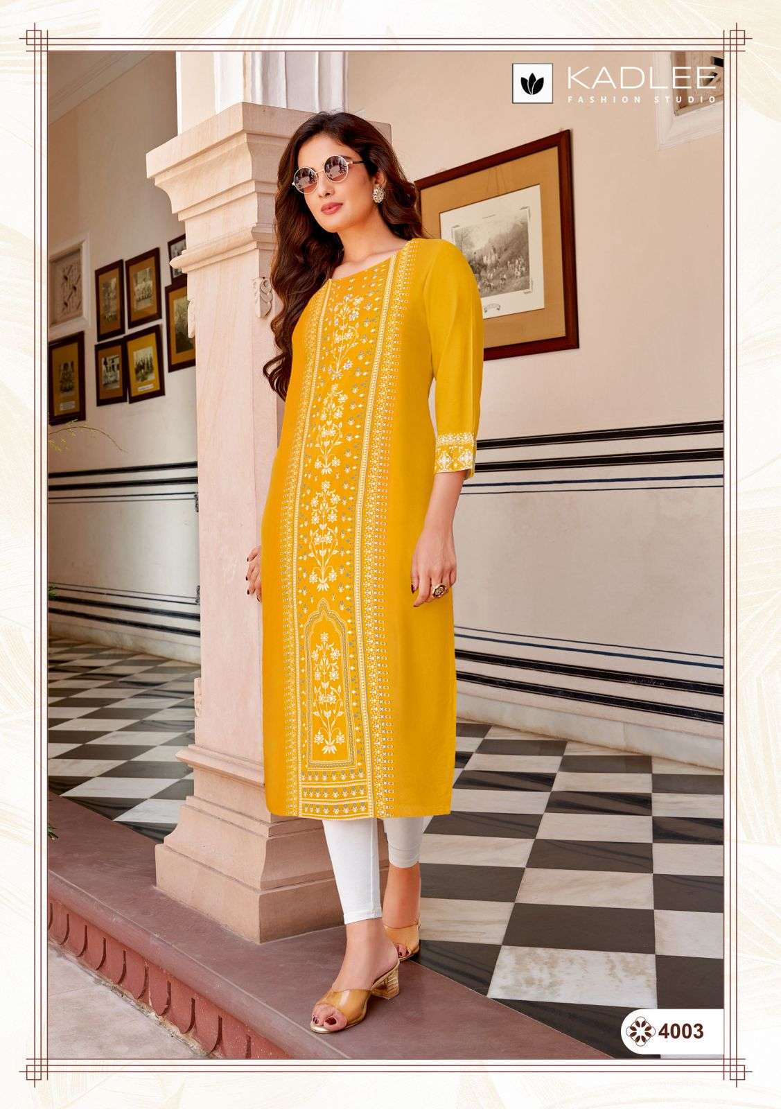 KADLEE FASHION NIHARIKA LADIES RAYON KURTI