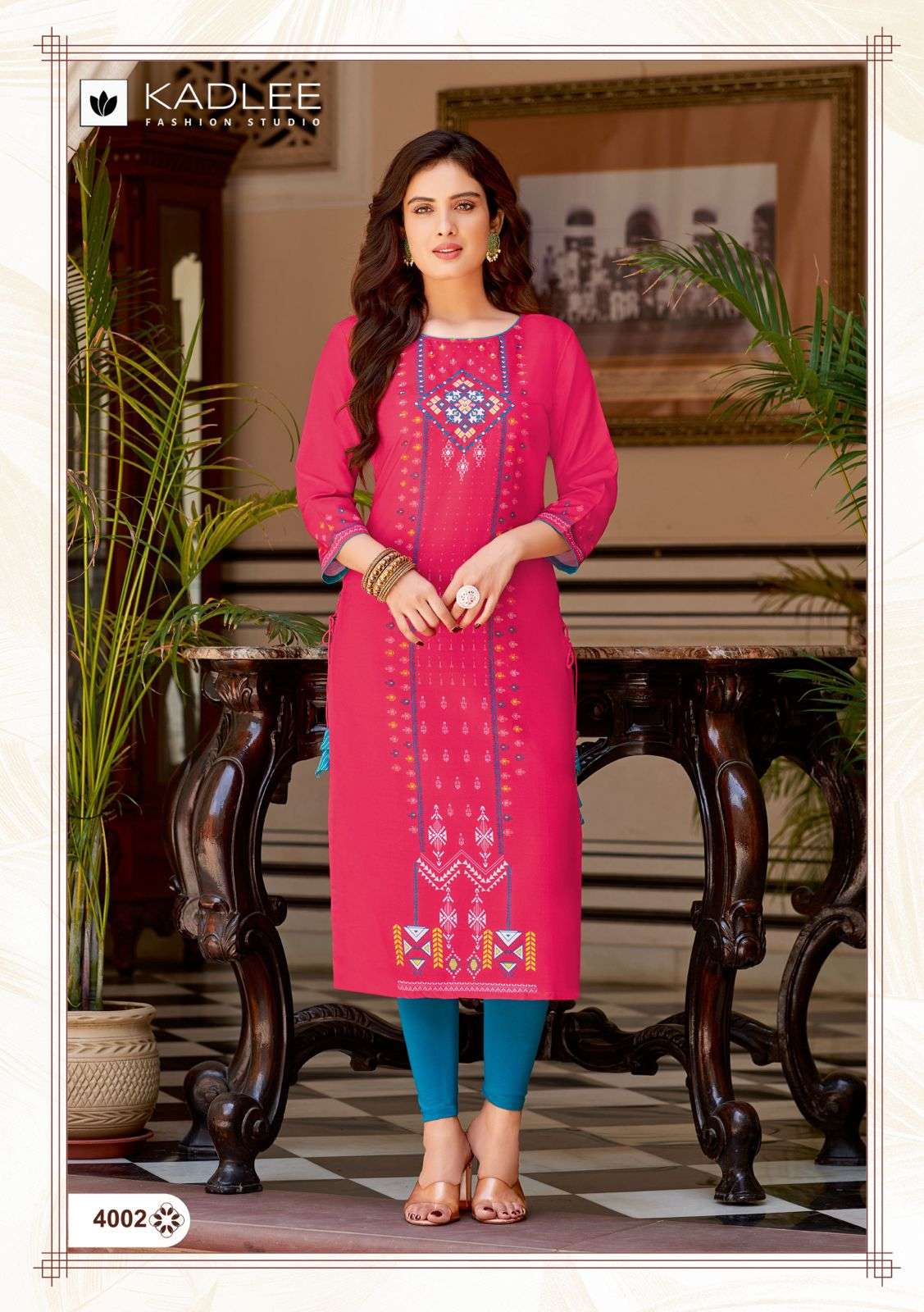 KADLEE FASHION NIHARIKA LADIES RAYON KURTI