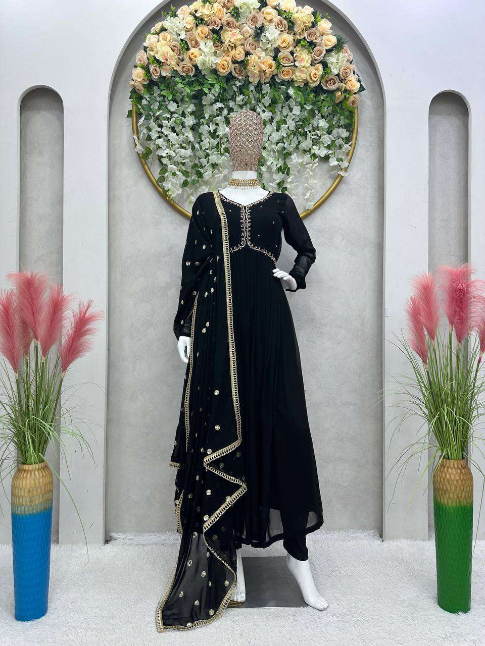 KD 1430 ALIACUT KURTI SET