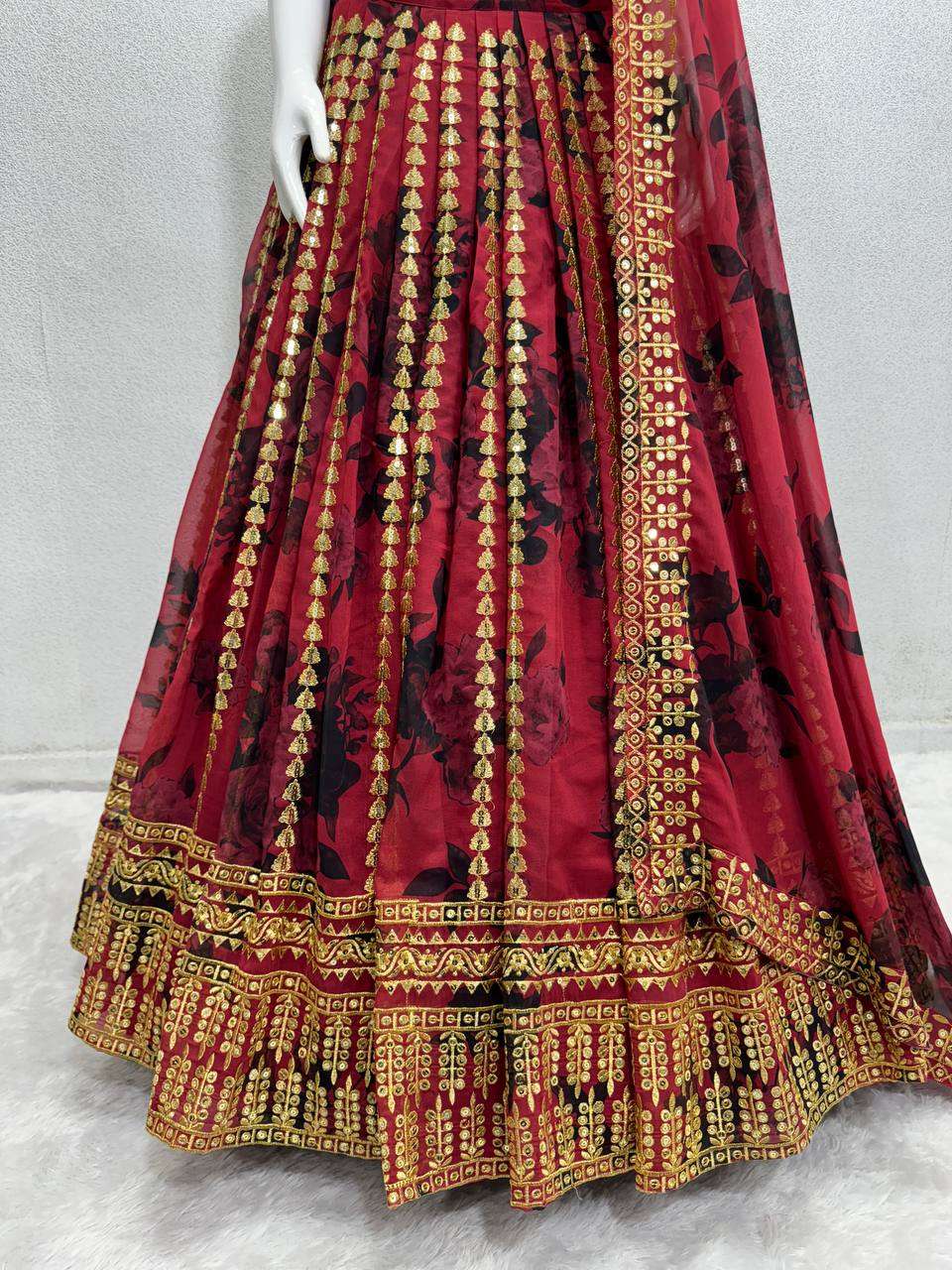 KF 1626 LEHENGA CHOLI