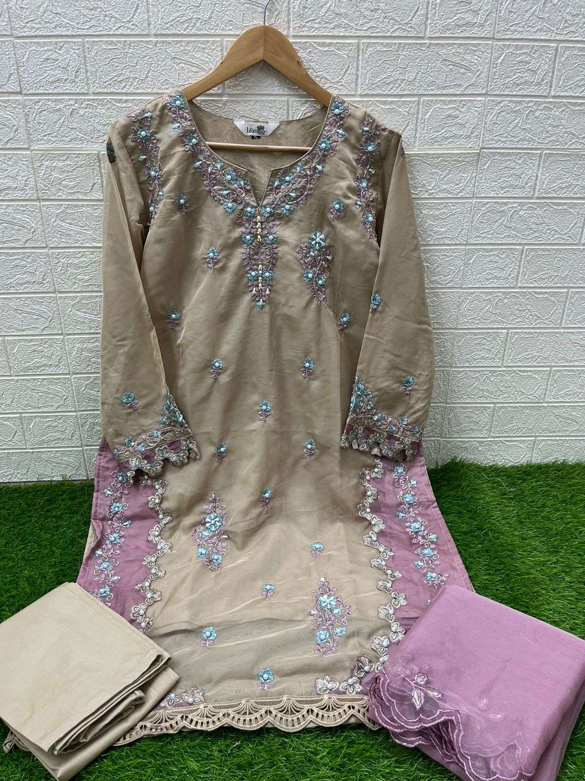 LAXURIA TRENDZ D NO 1302 ORGANZA BEAUTIFUL DESIGNER SUIT