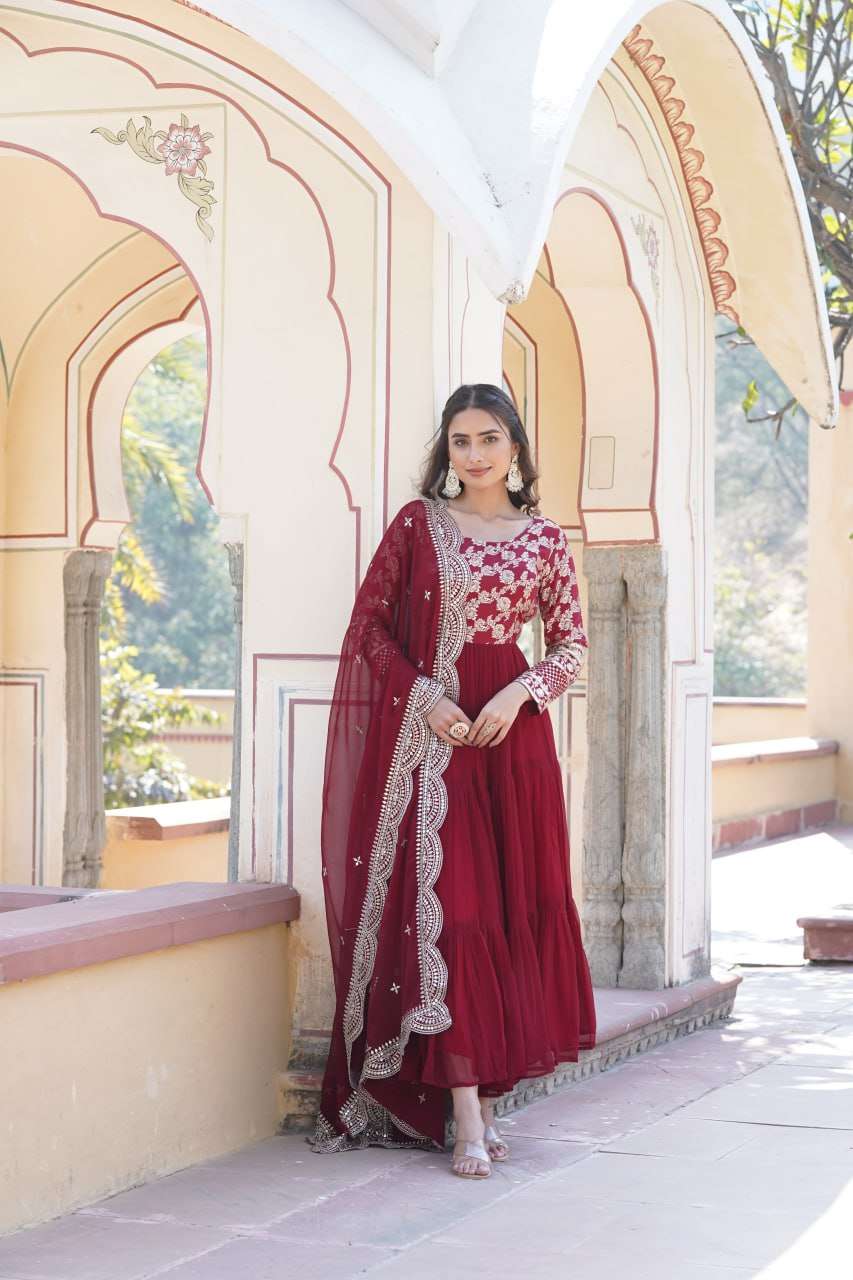 LW 9155 GOWN DUPATTA