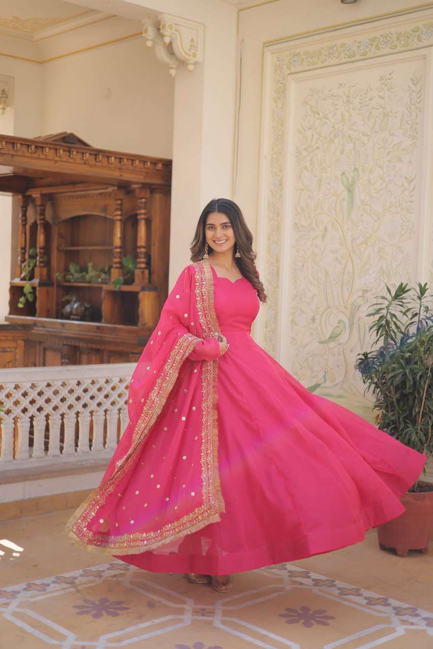 LW 9176 ANARKALI KURTI