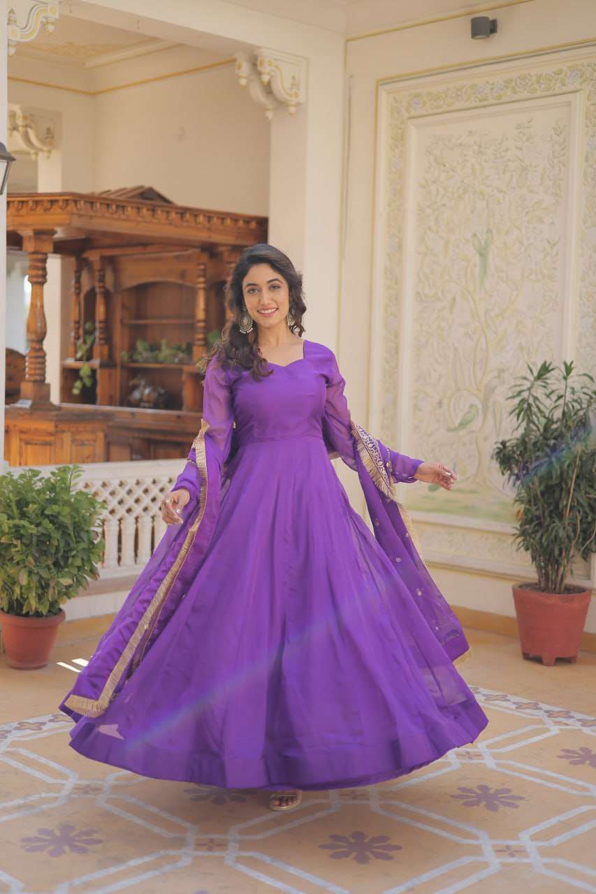 LW 9176 ANARKALI KURTI