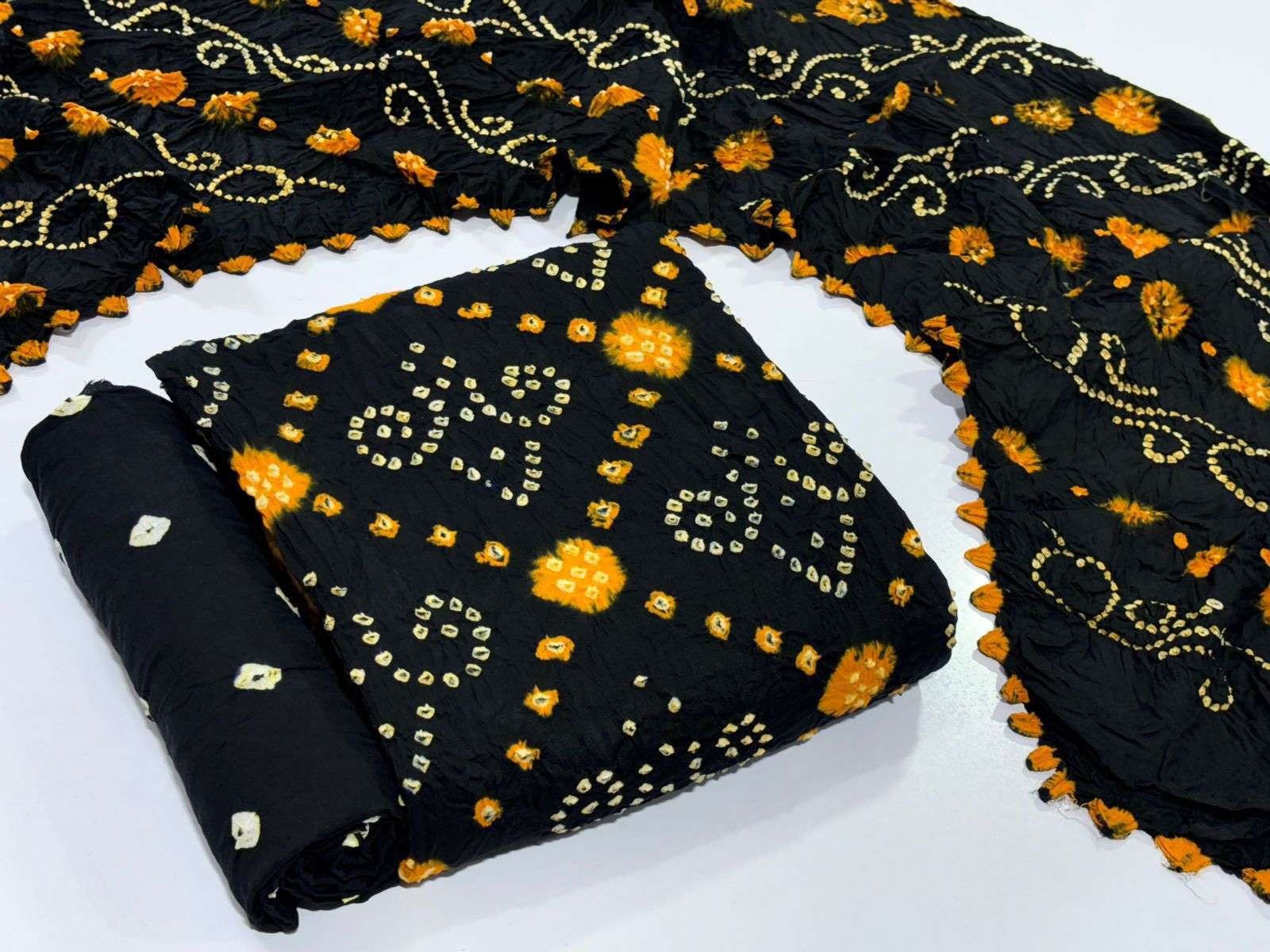 MF BHANDEJ COLLETION COTTON SUIT