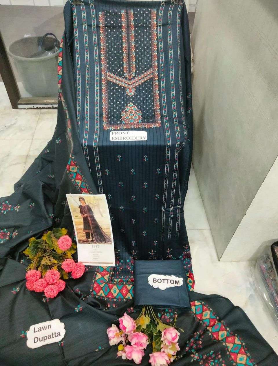 MF COTTON EMBROIDERED COLLECTION 