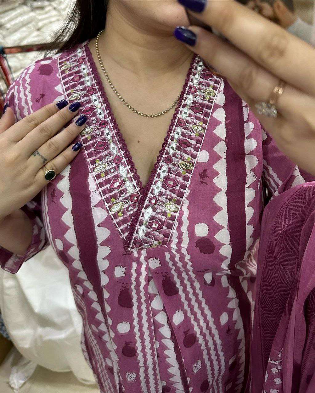 MRT 105 KURTI SET