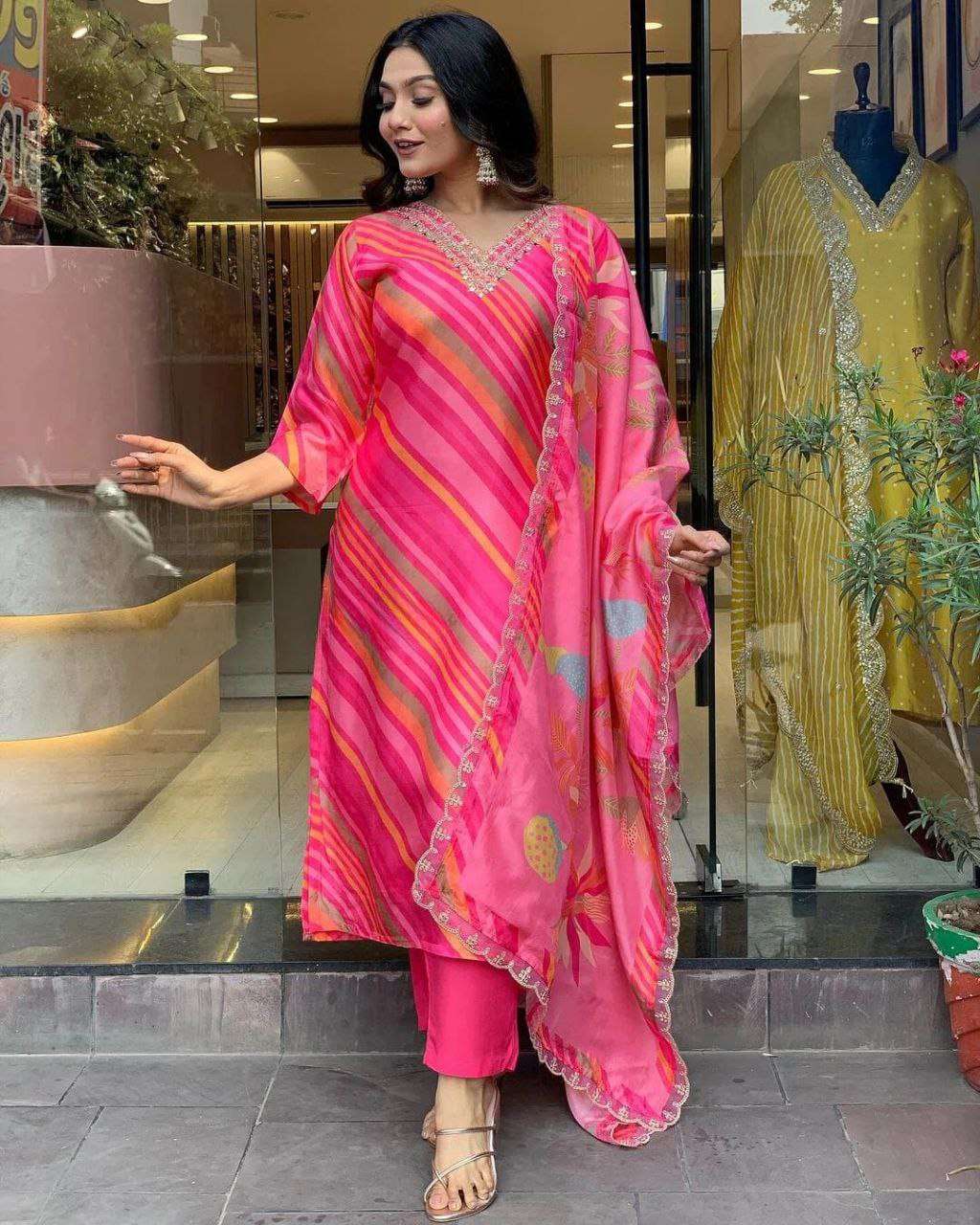 MRT 109 KURTI SET