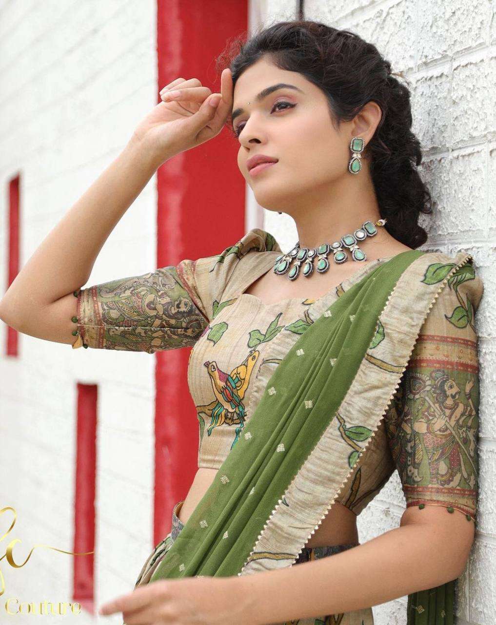 PC 337 LEHENGA CHOLI
