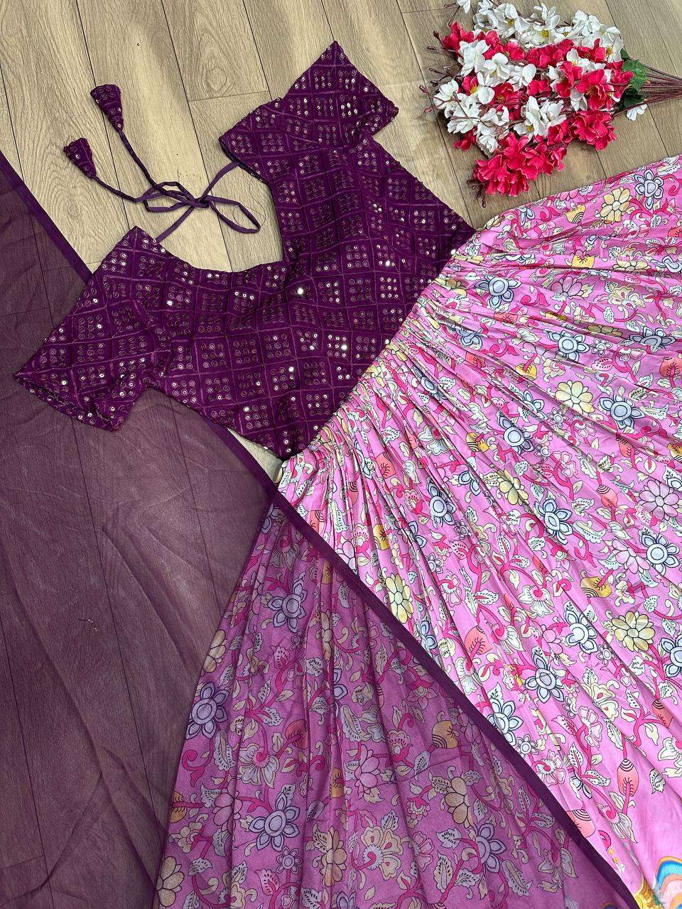PC 352 GOWN DUPATTA