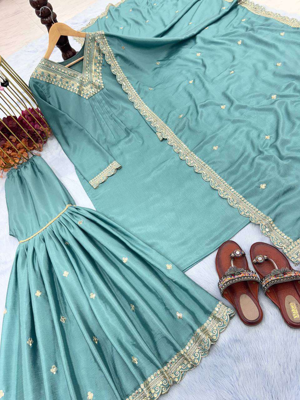 PD 1049 SHARARA SUIT