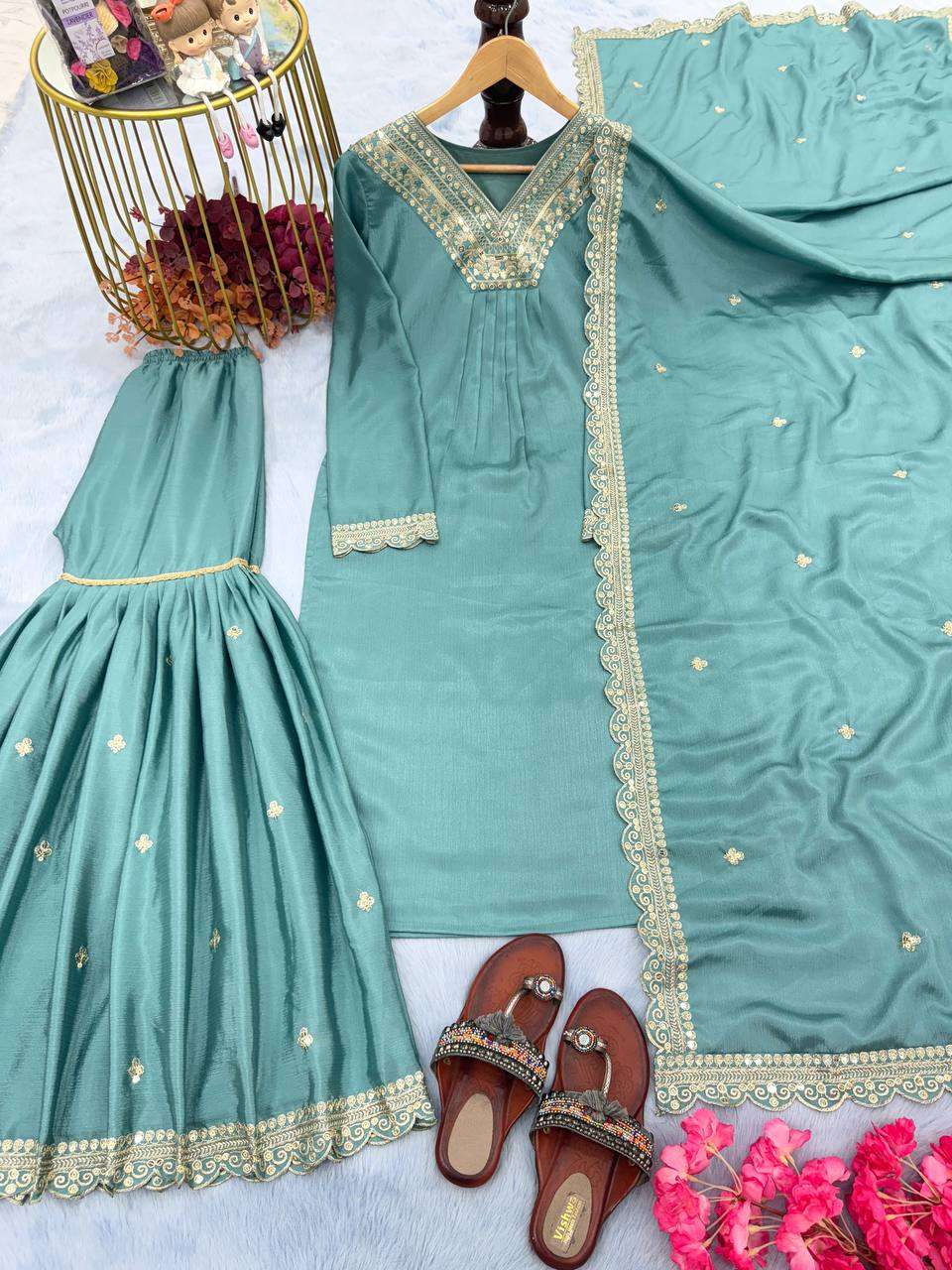 PD 1049 SHARARA SUIT