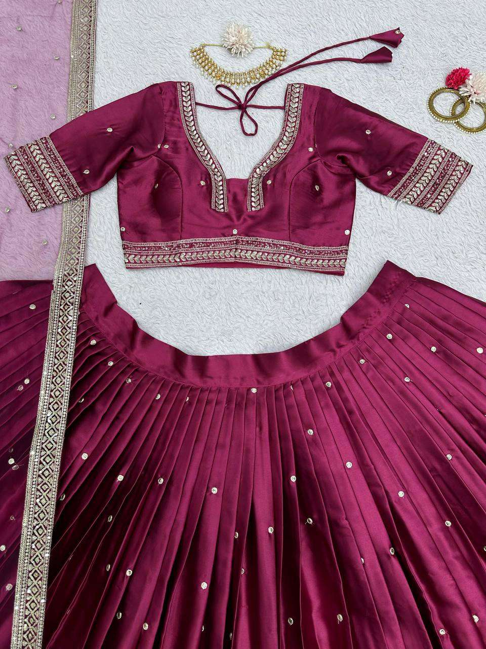 QRC 214 LEHENGA CHOLI
