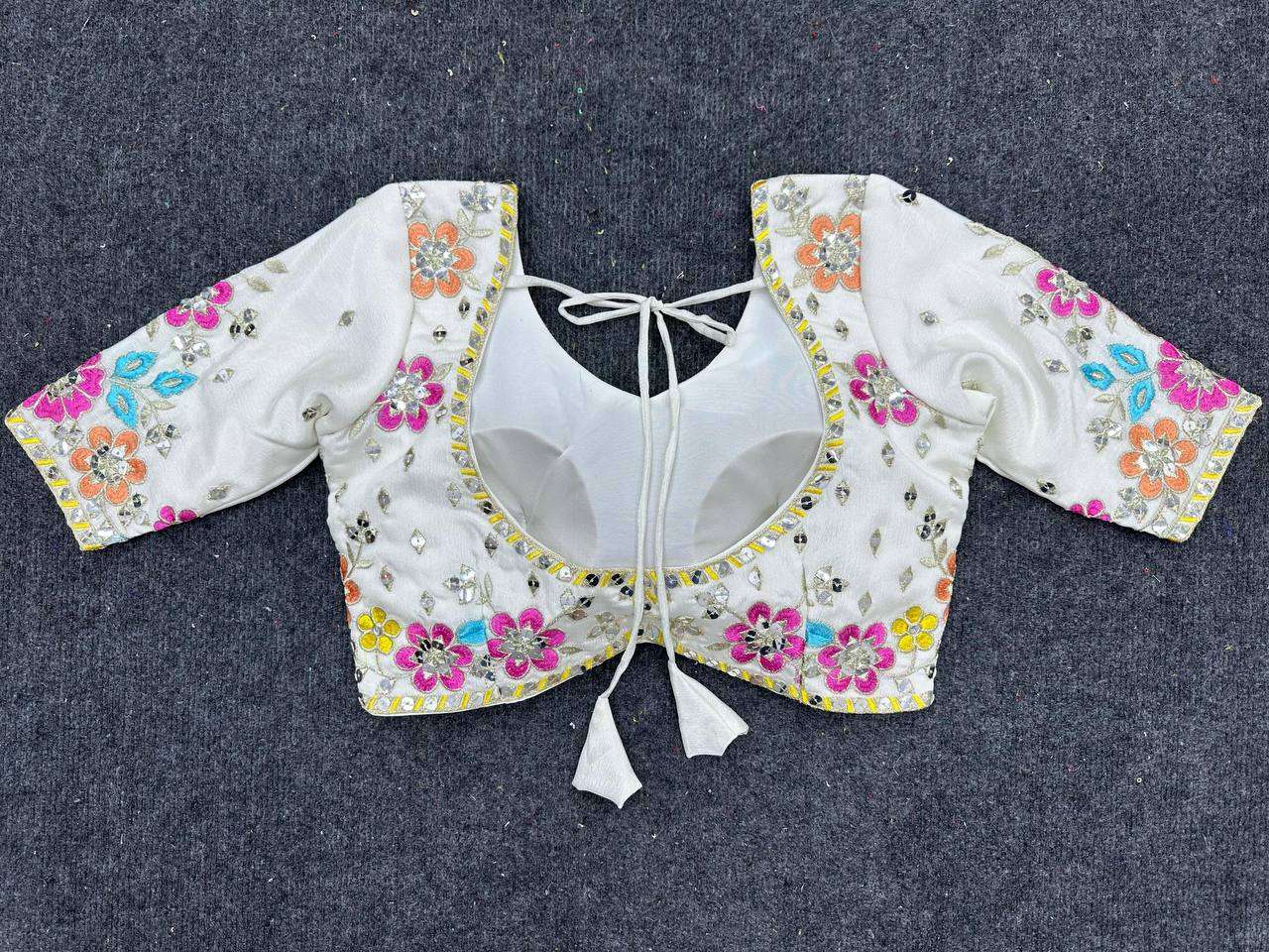 QRC 220 LEHENGA CHOLI