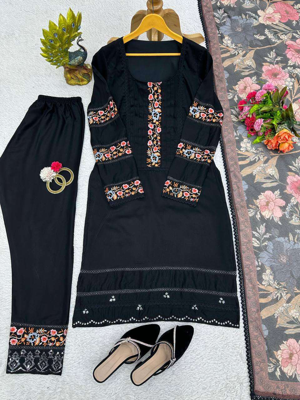 RTC 5665 KURTI SET