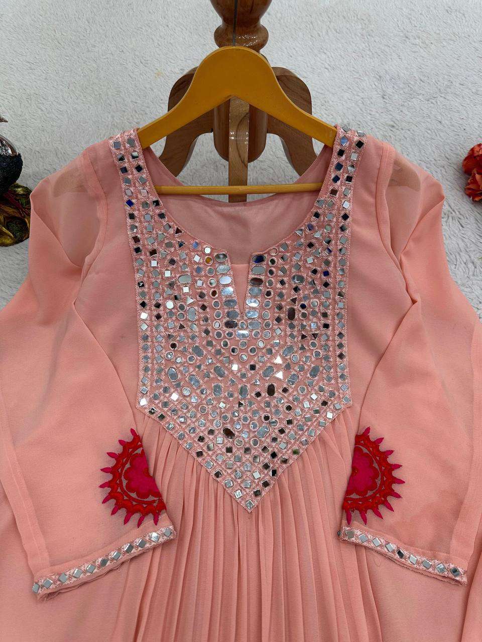 RTC 5668 KURTI SET