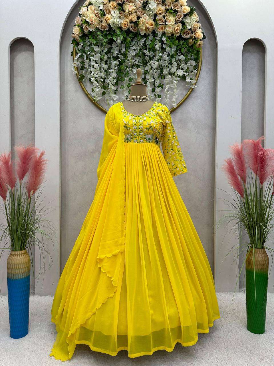 RTC 5674 GOWN DUPATTA