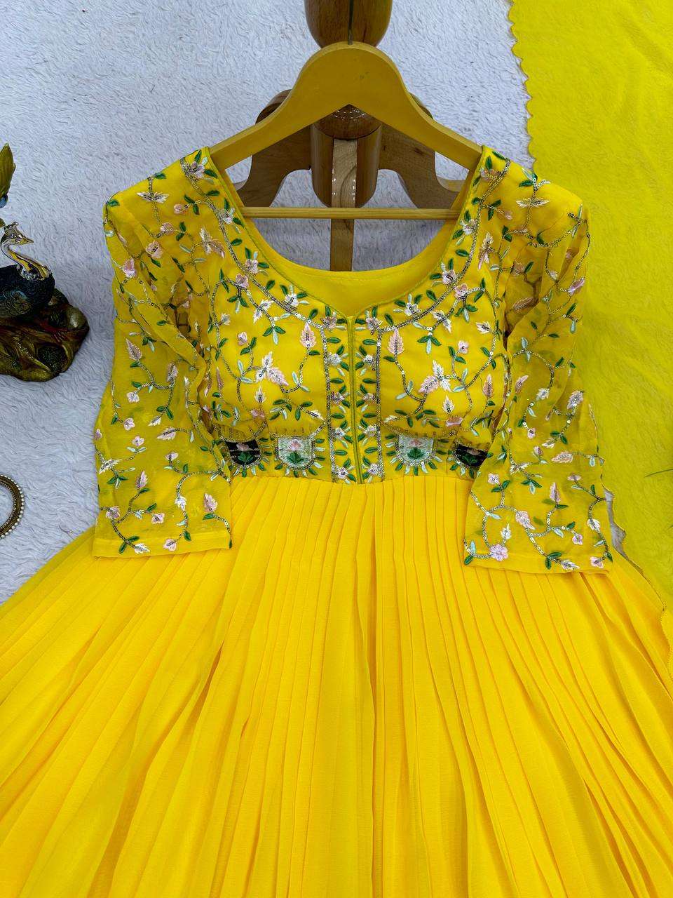 RTC 5674 GOWN DUPATTA