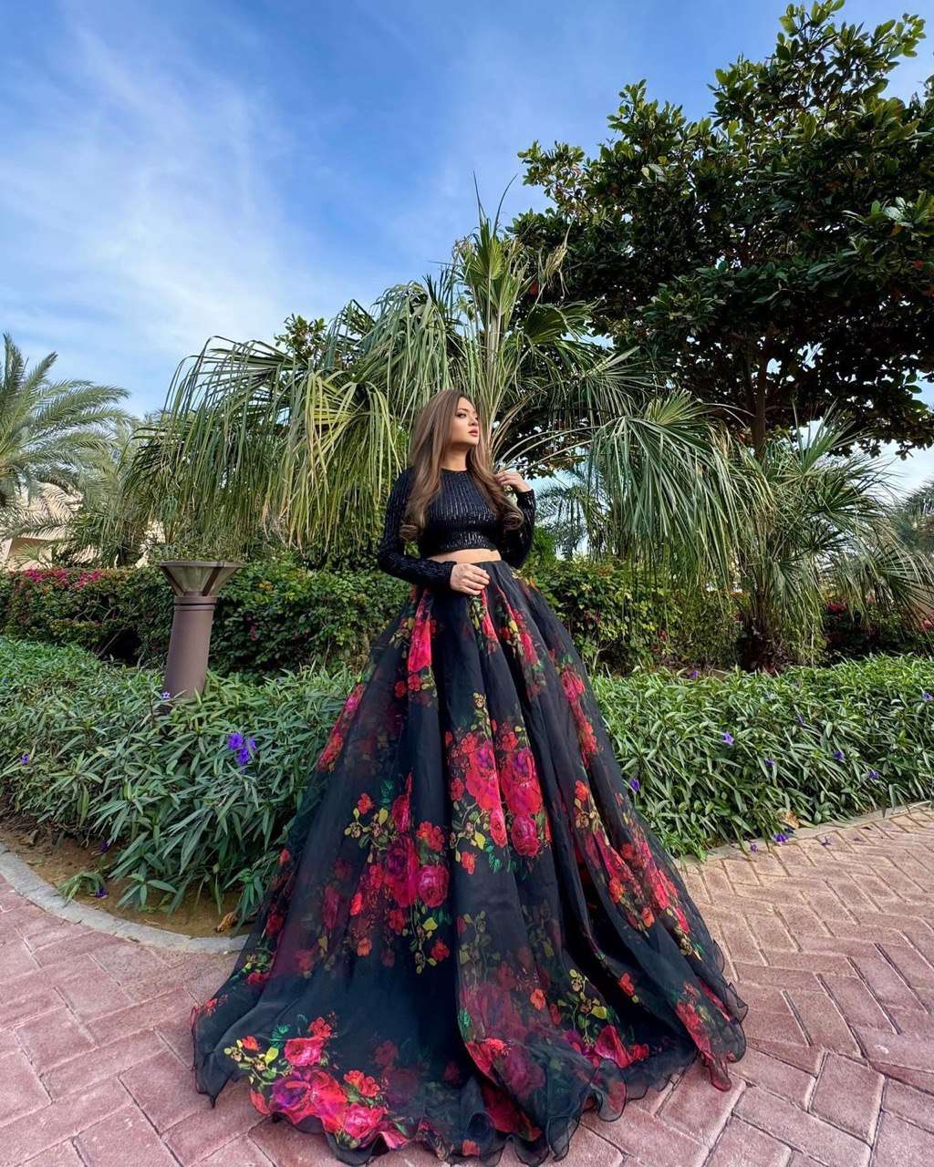 SC 173 LEHENGA CHOLI