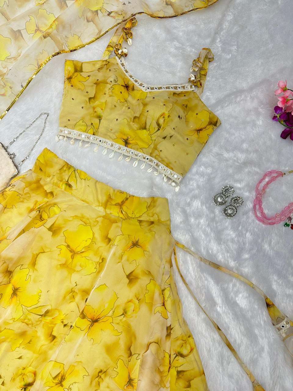 SC 177 LEHENGA CHOLI