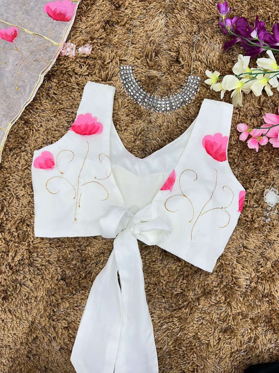 SC 185 LEHENGA CHOLI