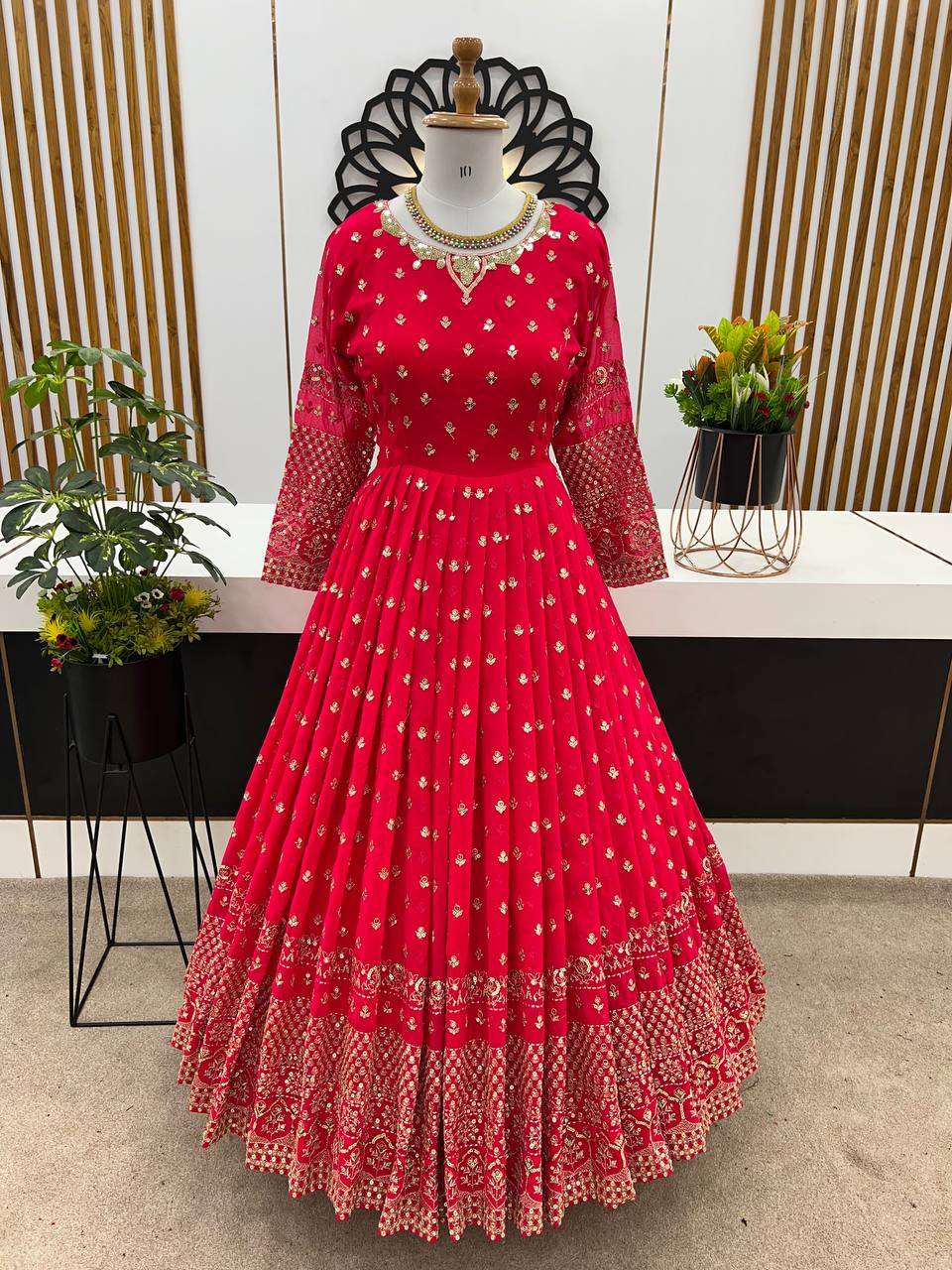 SR 1611 ANARKALI KURTI SET
