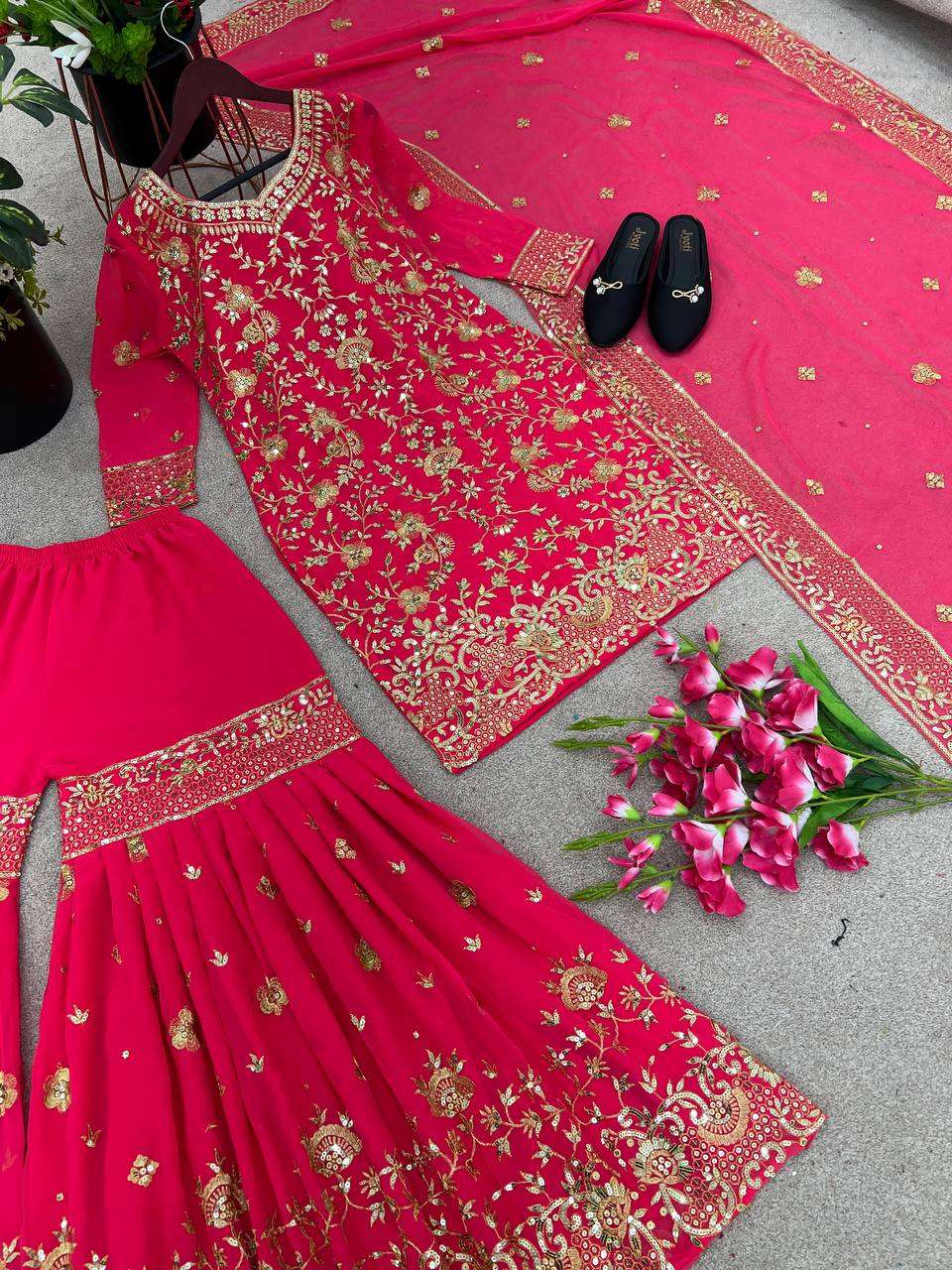 SRK 5134 SHARARA SUIT