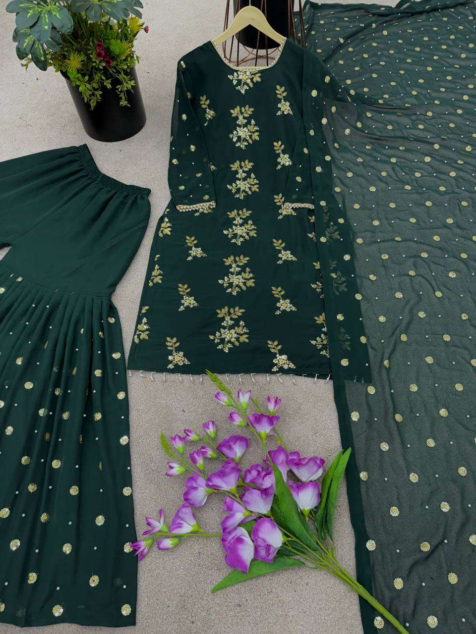 SRK 5137 SHARARA SUIT