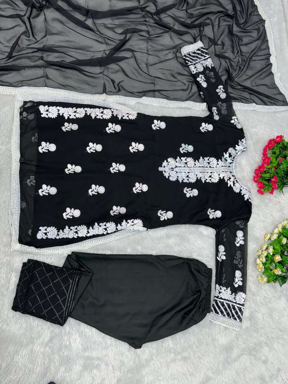 ST 141 KURTI SET