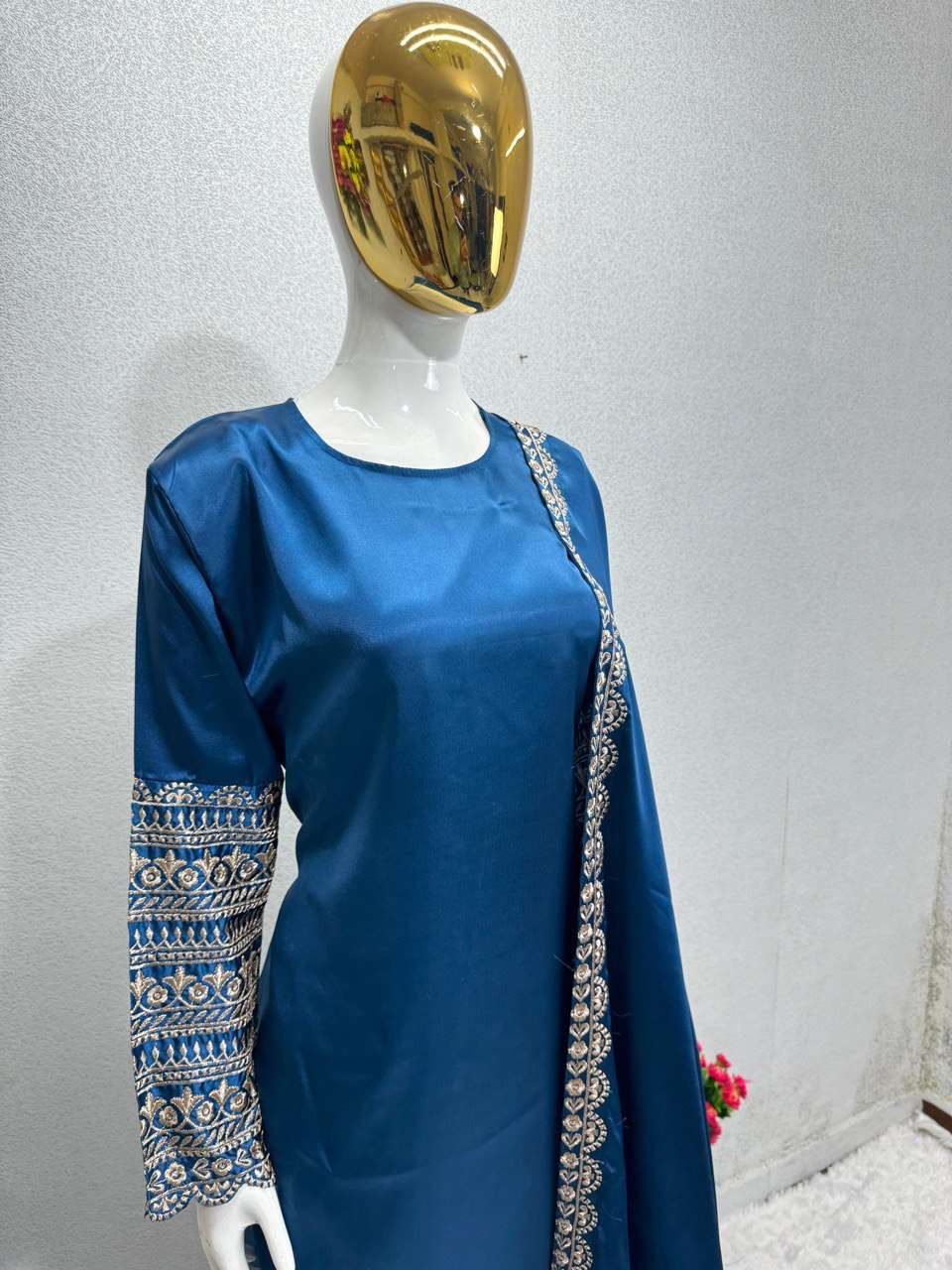 ST 142 KURTI SET