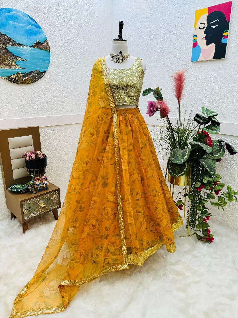Z 9279 LEHENGA CHOLI