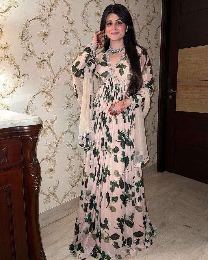 ZD 10088 GOWN DUPATTA