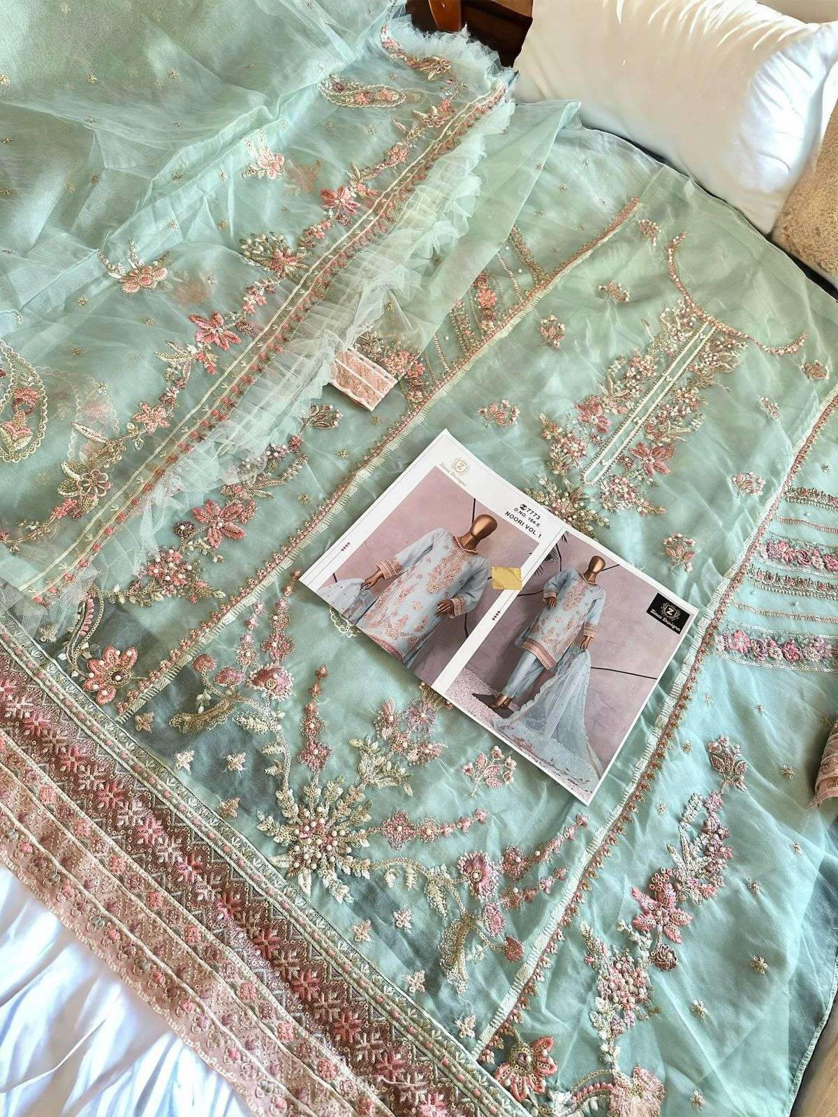 ZIAAZ DESIGNS CODE 164 ORGANZA DESIGNER PAKISTANI SUIT