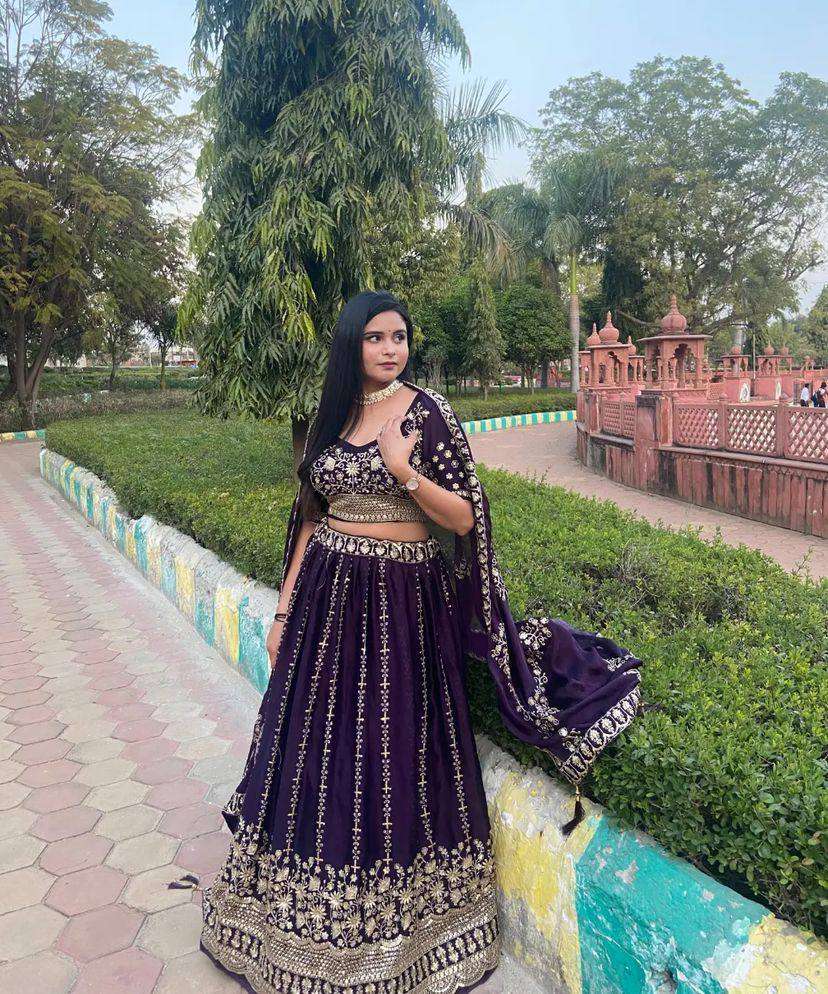 BD 1592 LEHENGA CHOLI
