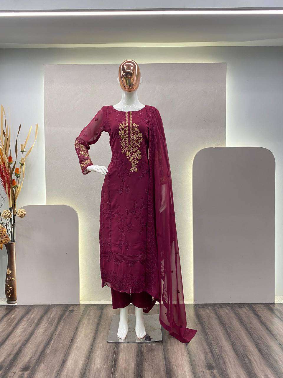 BE 248 KURTI SET