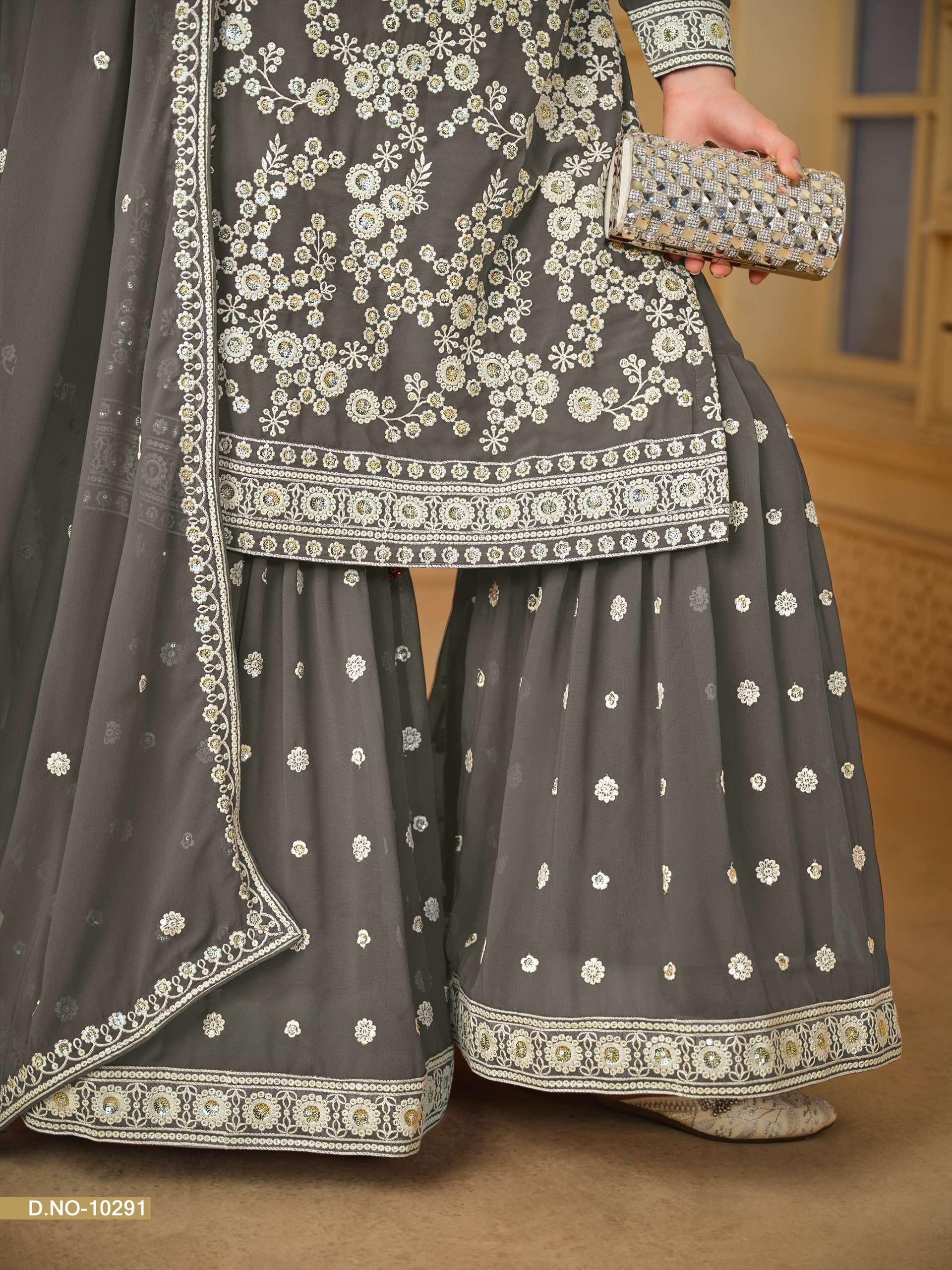 DANI CREATION ANJUBAA VOL 29 HEAVY DESIGNER PARTY WEAR SUIT
