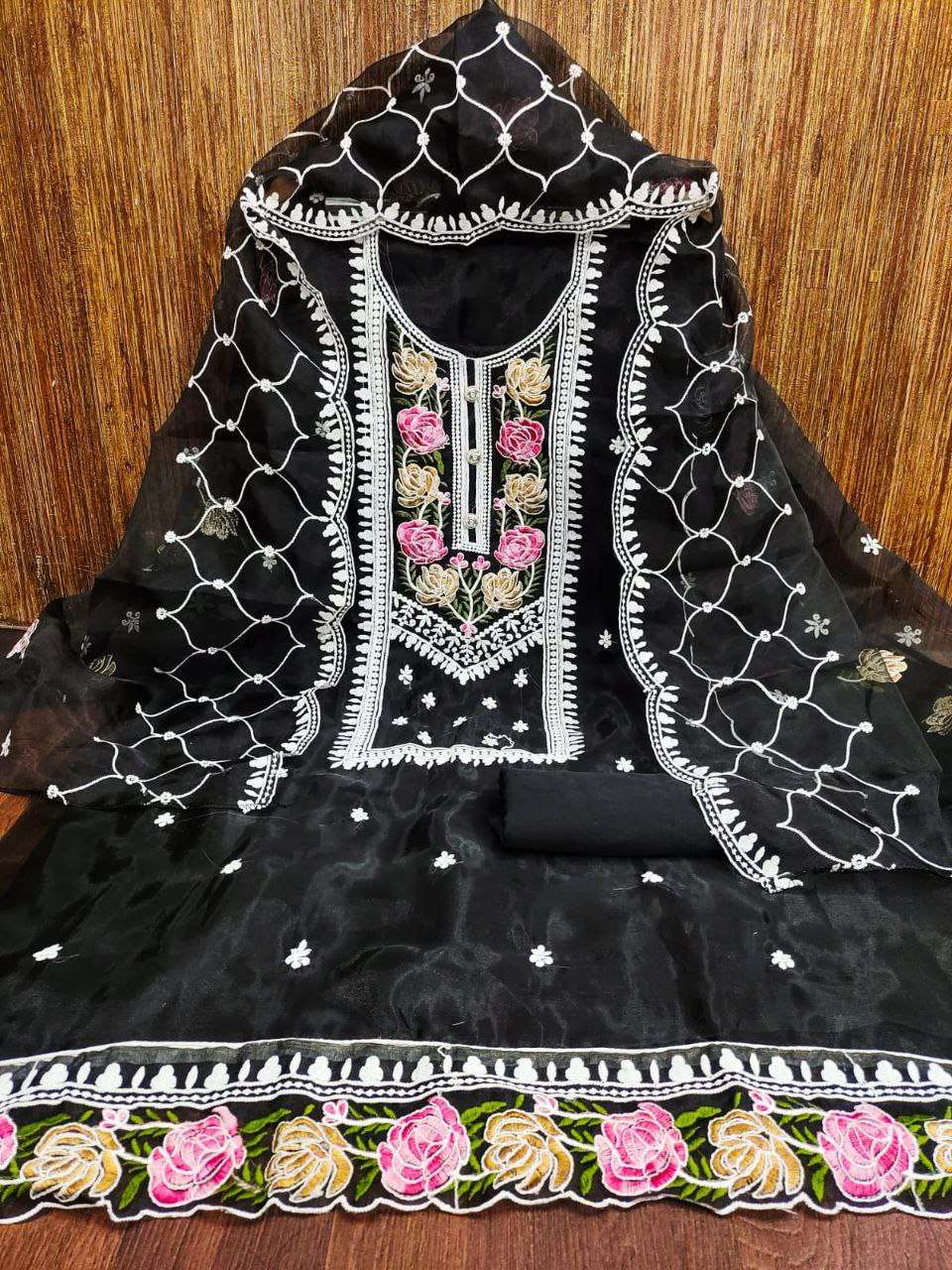 DS 109 DRESS MATERIAL