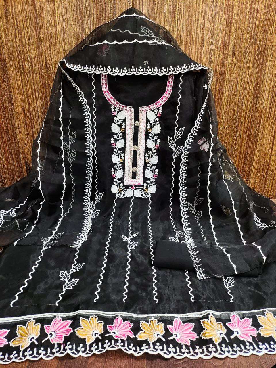 DS 111 DRESS MATERIAL