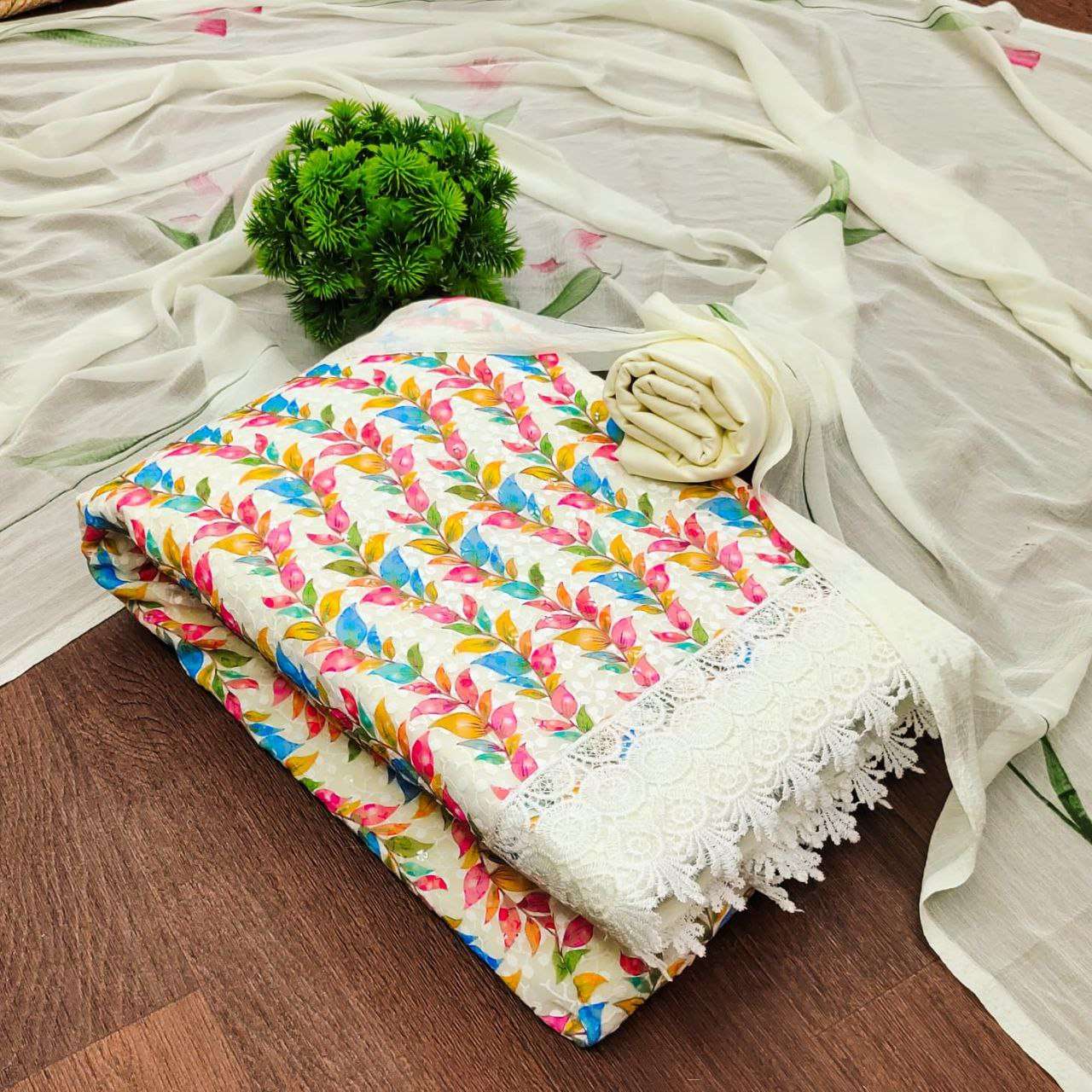 DS 112 DRESS MATERIAL