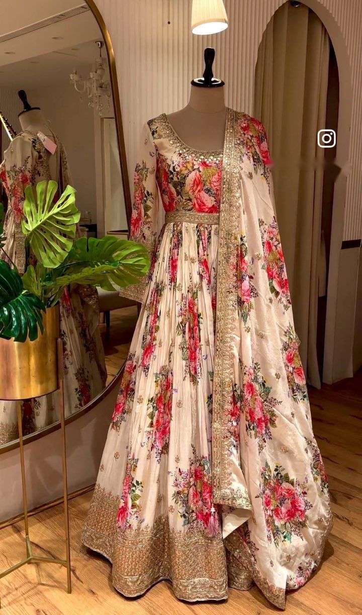FD 8018 GOWN SET