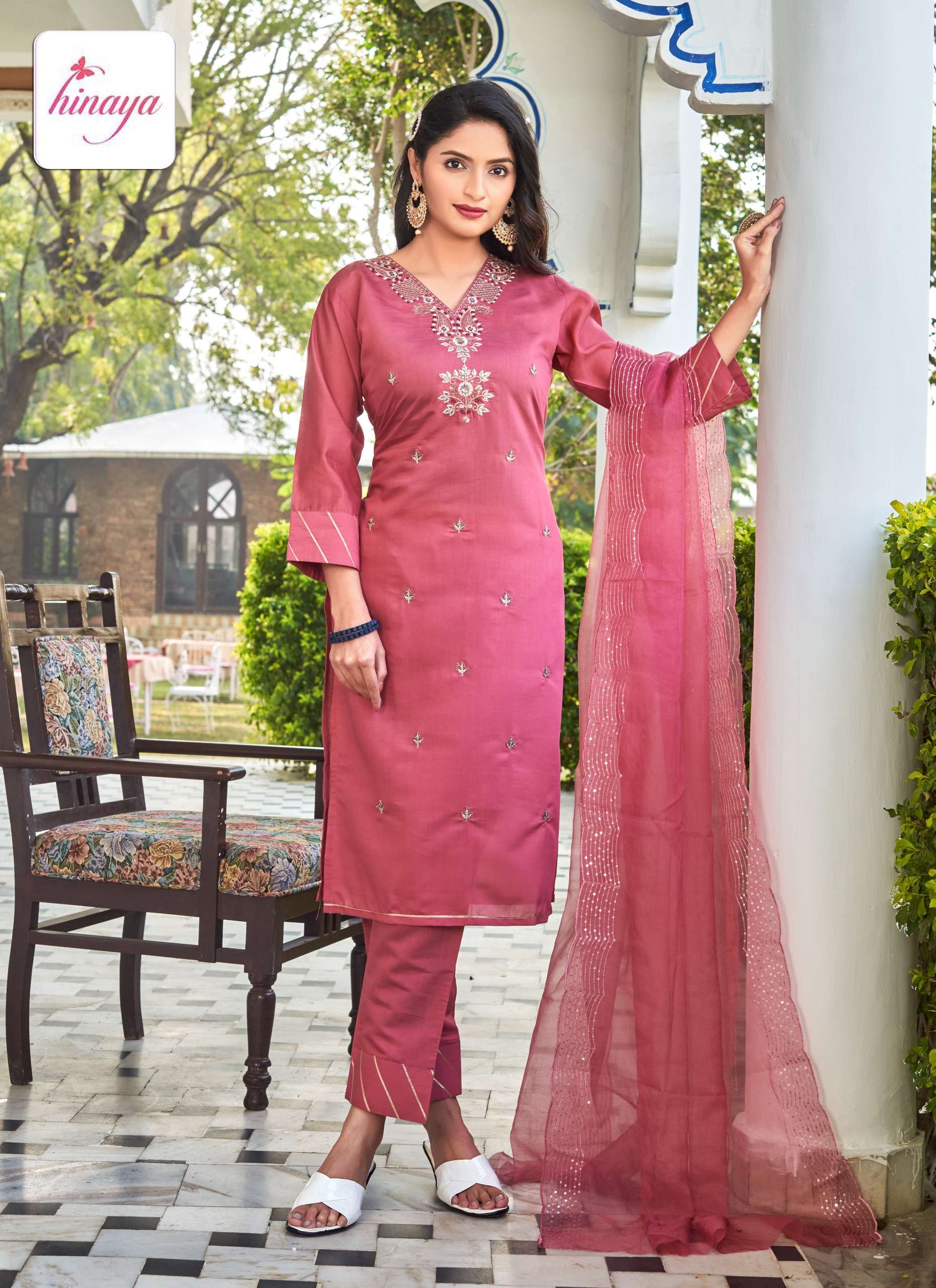 HINAYA ALEXA VOL 1 FANCY DESIGNER KURTI COMBO SET