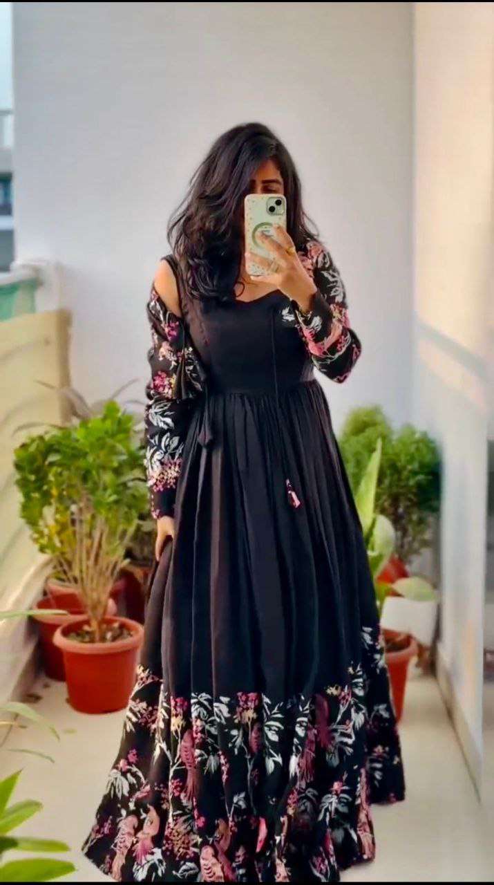 JC 228 GOWN KOTI