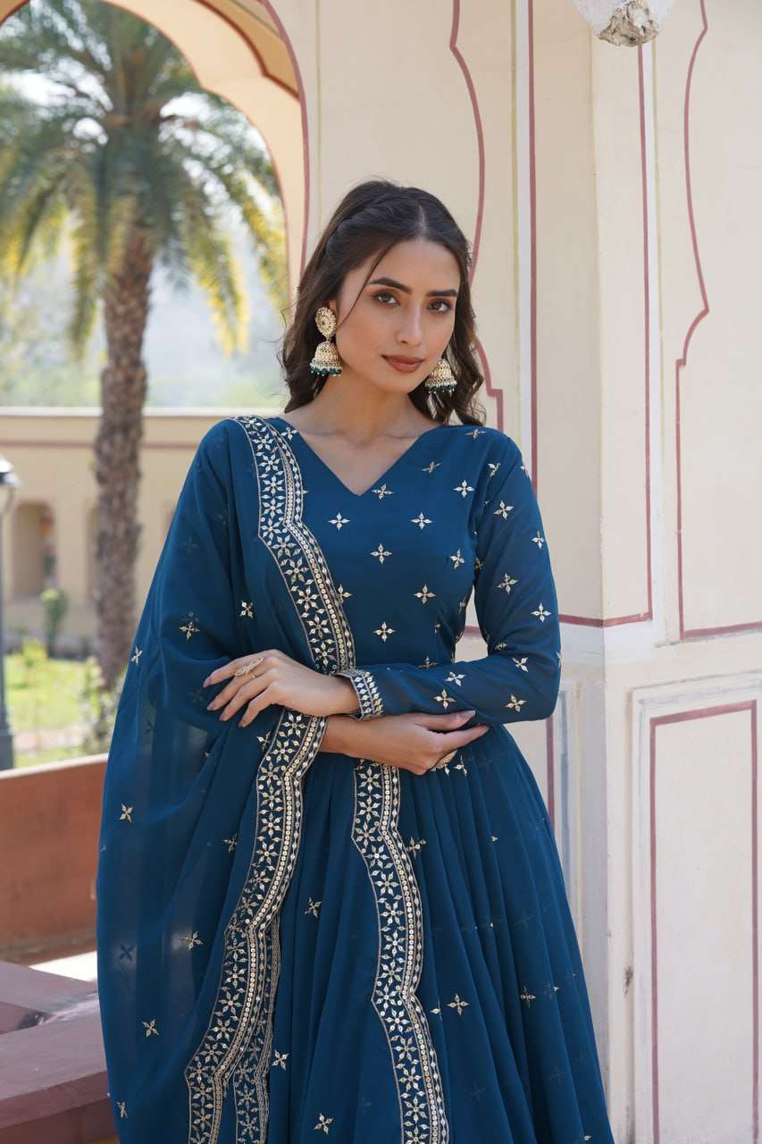 KA 1084 GOWN DUPATTA