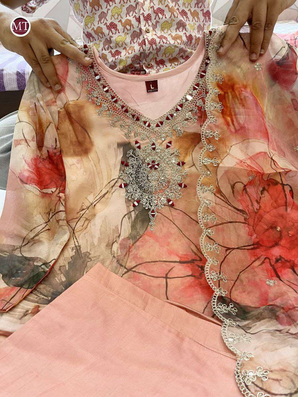 MRT 114 KURTI SET