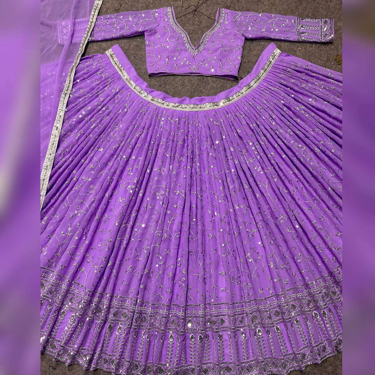 NF 1054 LEHENGA CHOLI