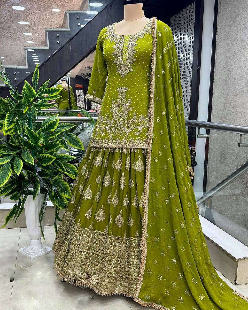 NSR 806 SHARARA SUIT