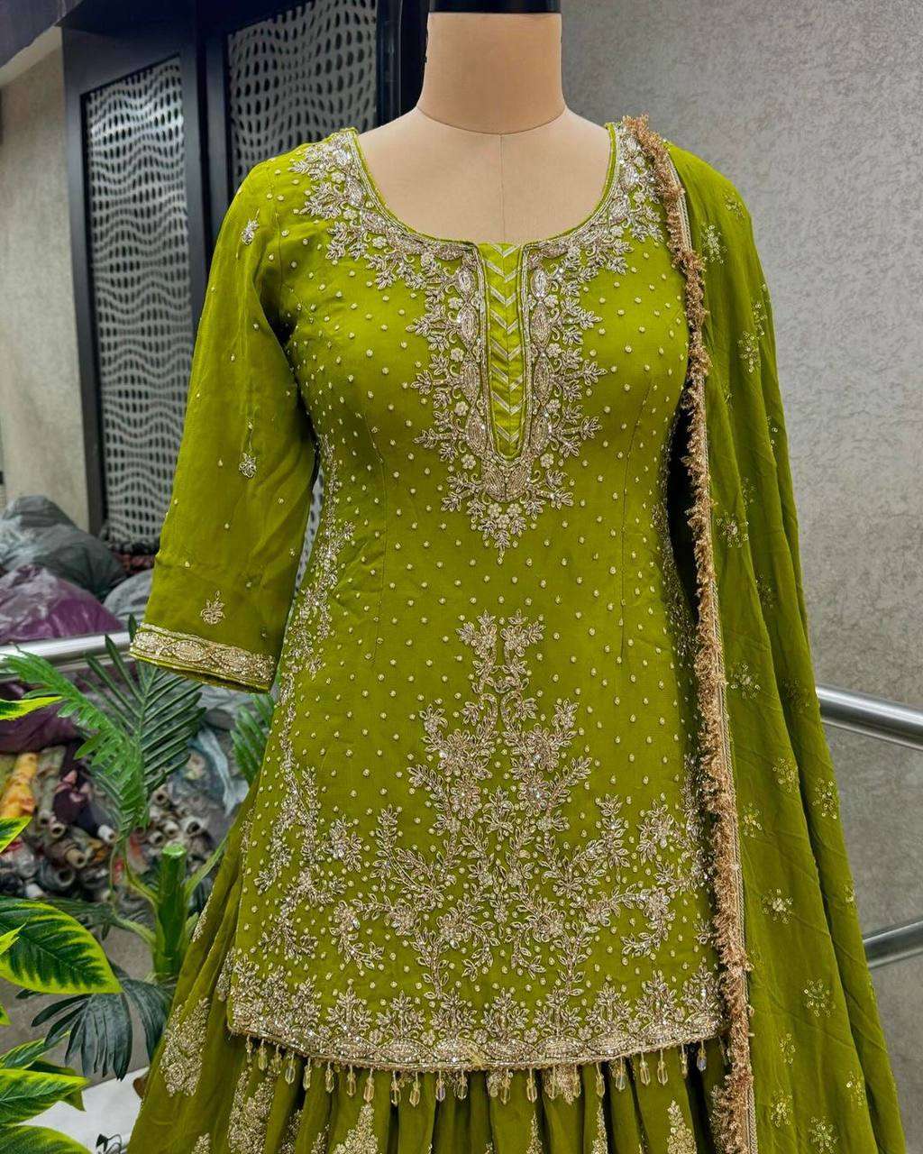 NSR 806 SHARARA SUIT