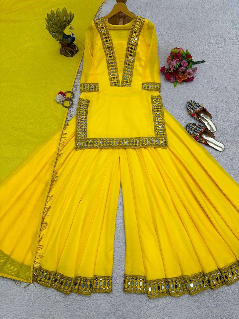 QRC 228 SHARARA SUIT