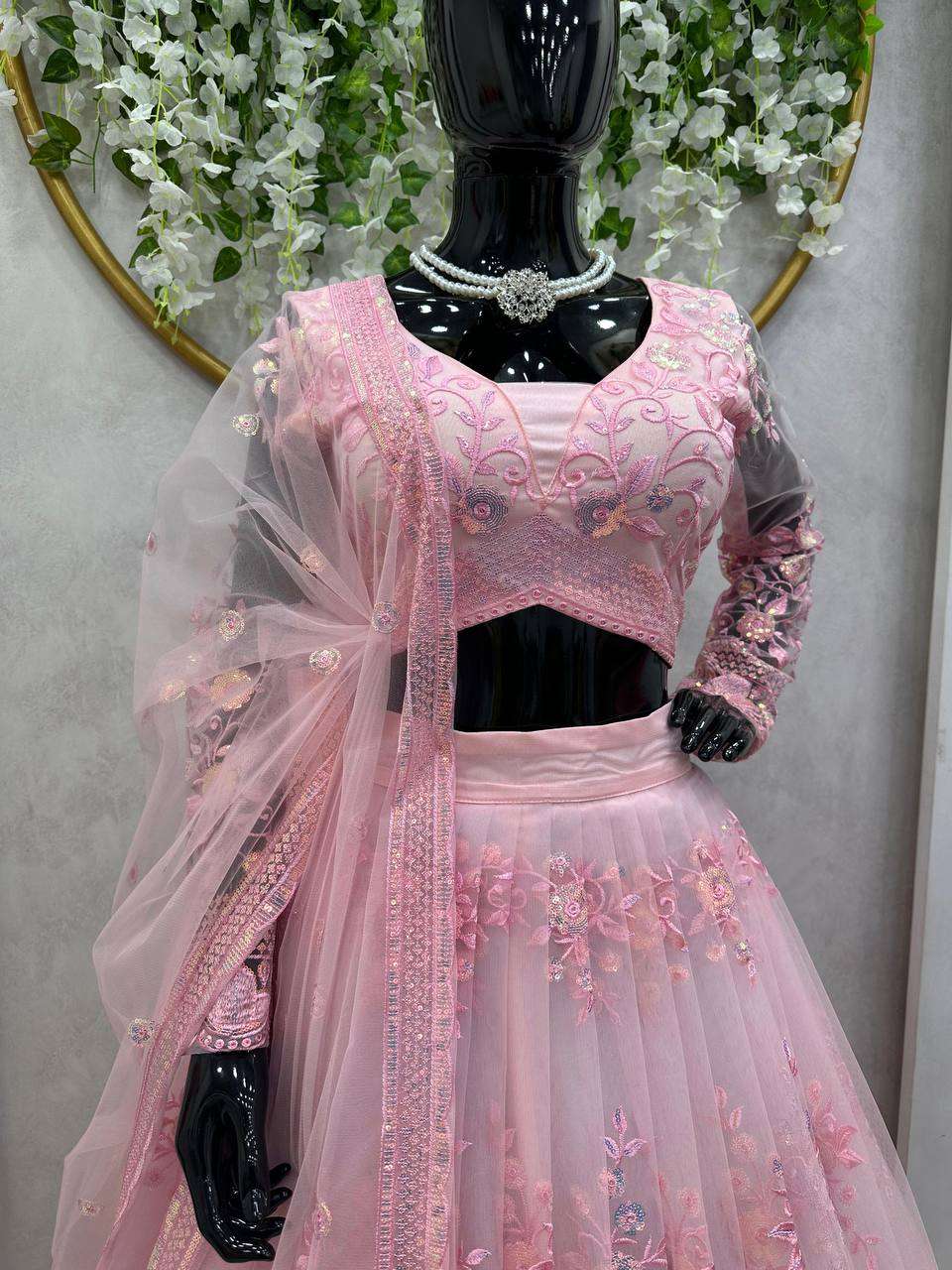QRC 232 LEHENGA CHOLI